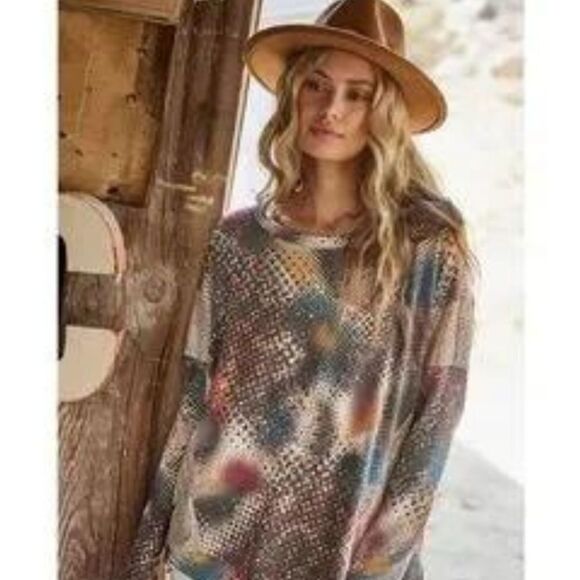 GORGEOUS Multi Colored Top Size S-M-L - Picture 2 of 4